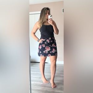 Lee floral print skirt, super comfy elastic waist band, built in shorts